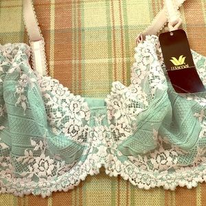 WACOAL BRA & PANTIES
